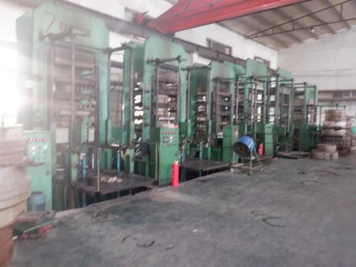 廣饒某輪胎工廠,設(shè)備拍賣(mài)